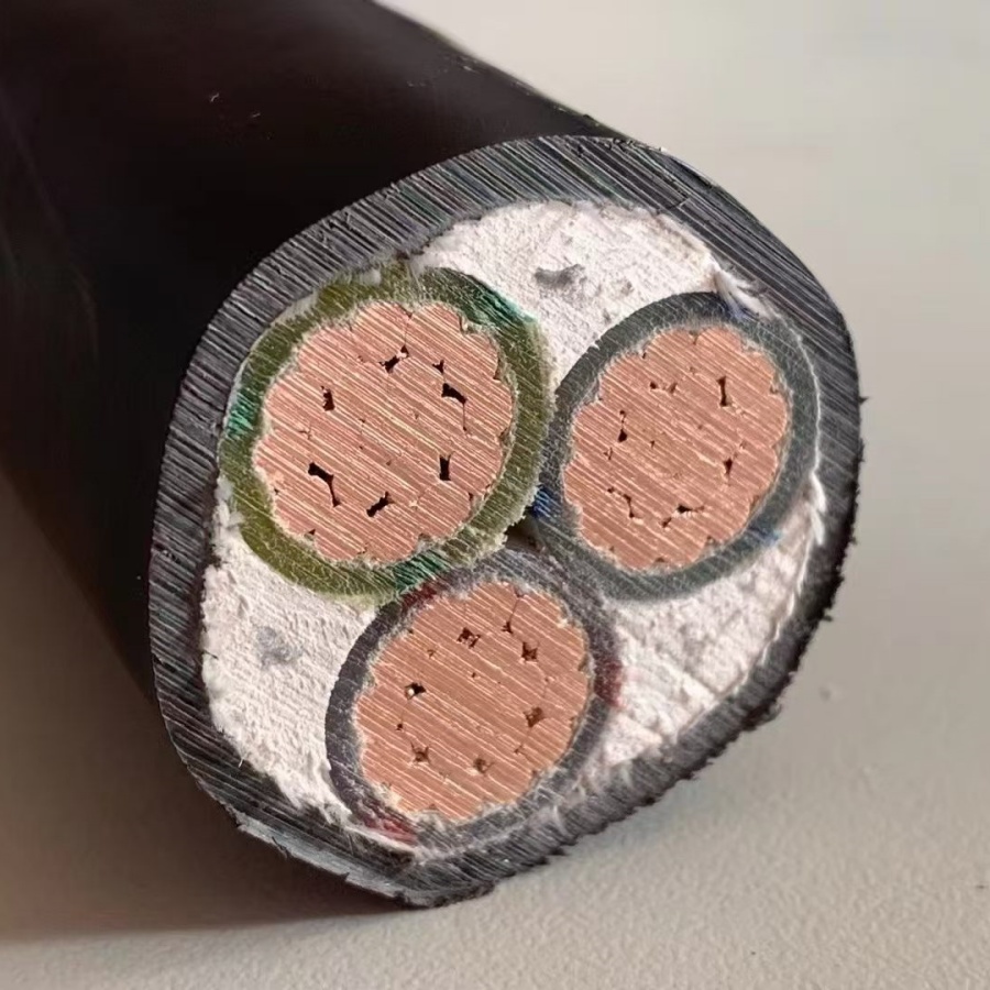 从火灾隐患到安全卫士：低烟无卤电缆的诞生与价值